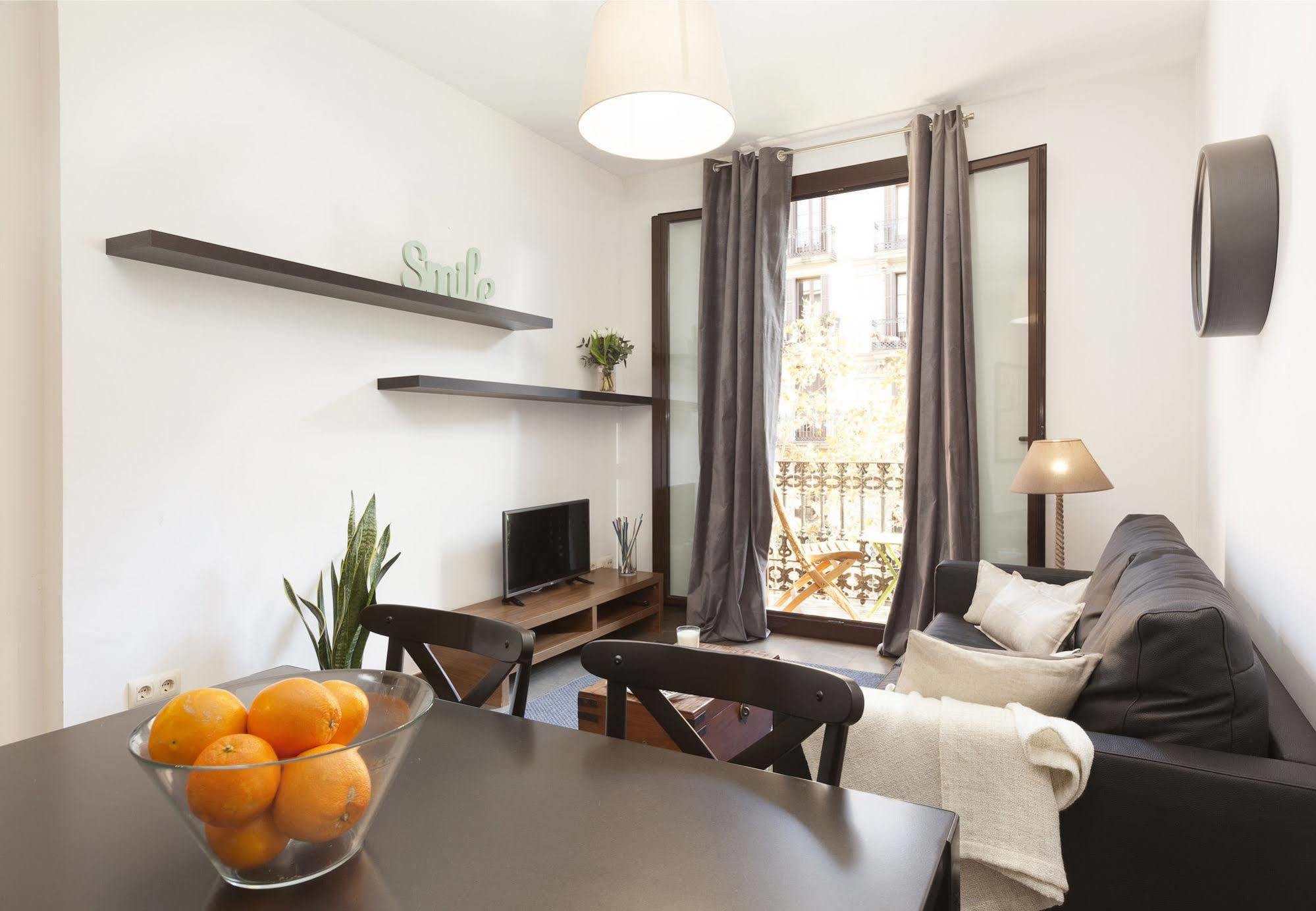 شقة Easy Sleep Gaudi Terrace برشلونة المظهر الخارجي الصورة
