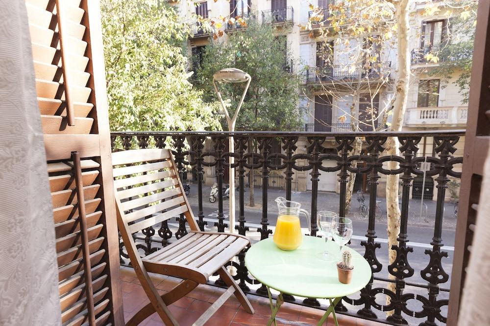 شقة Easy Sleep Gaudi Terrace برشلونة المظهر الخارجي الصورة